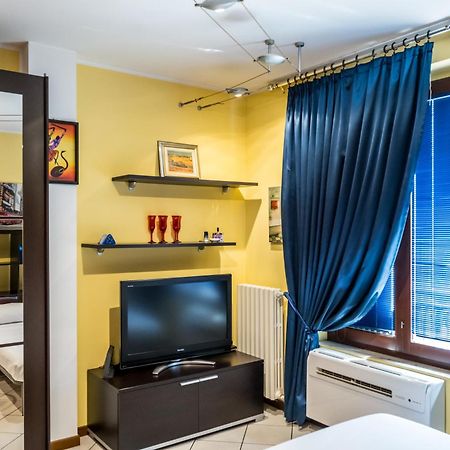 Cozy Suite Rogoredo Apartment Next To The Metro And Train Station Μιλάνο Εξωτερικό φωτογραφία