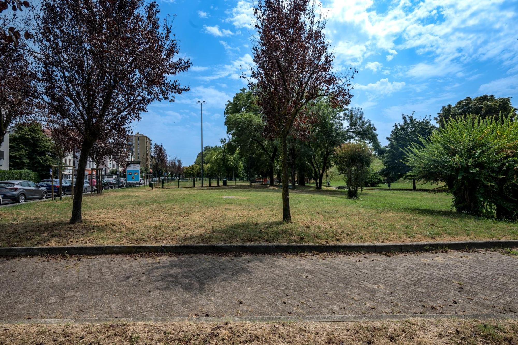 Cozy Suite Rogoredo Apartment Next To The Metro And Train Station Μιλάνο Εξωτερικό φωτογραφία
