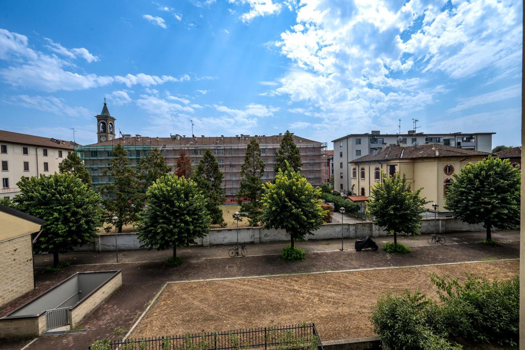 Cozy Suite Rogoredo Apartment Next To The Metro And Train Station Μιλάνο Εξωτερικό φωτογραφία