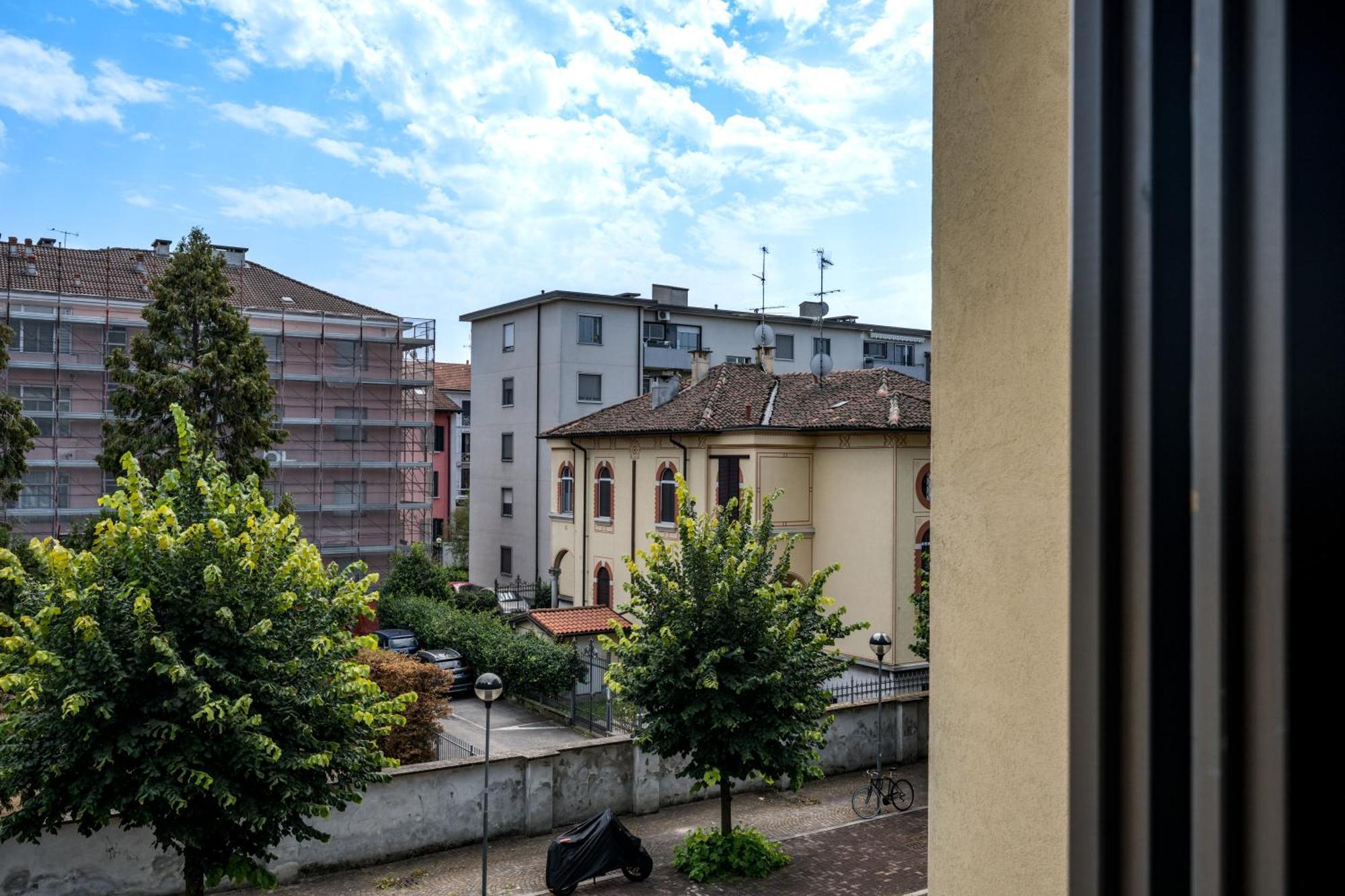 Cozy Suite Rogoredo Apartment Next To The Metro And Train Station Μιλάνο Εξωτερικό φωτογραφία